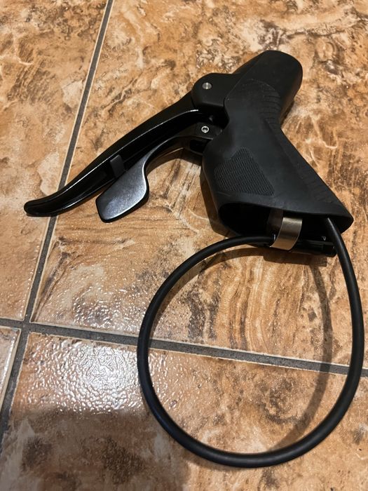 Klamkomanetka Prawa SRAM APEX Shift/Brake Lever APEX1 11-rz BOX