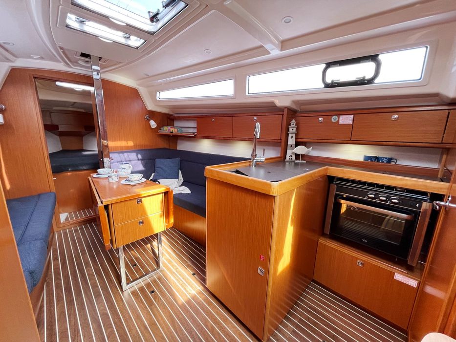 Bavaria Cruiser 34 w świetnym stanie technicznym, Chorwacja