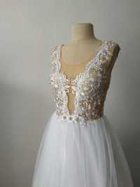 Весільна сукня ручної роботи. Біла сукня. Весільна сукня зі шлейфом