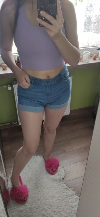 Spodenki z wysokim stanem