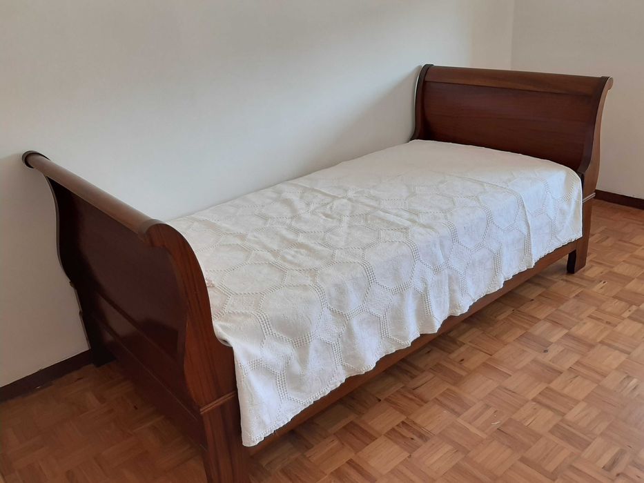 Cama de solteiro