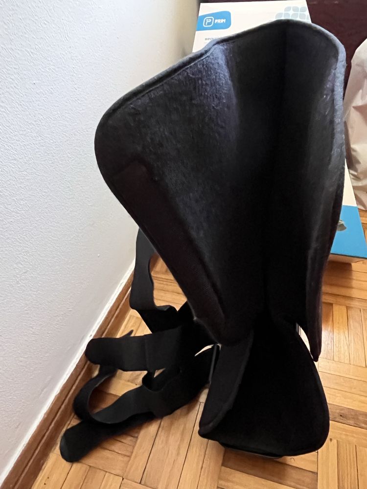 Bota ortopedica.