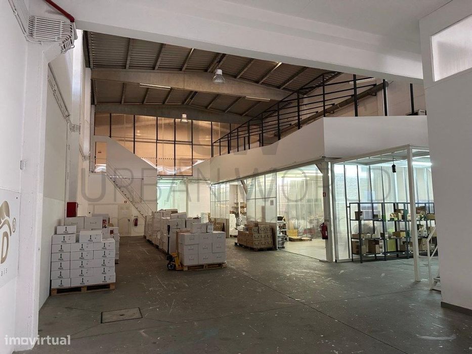 Armazém Industrial, Venda do Pinheiro, Mafra, 570 m2