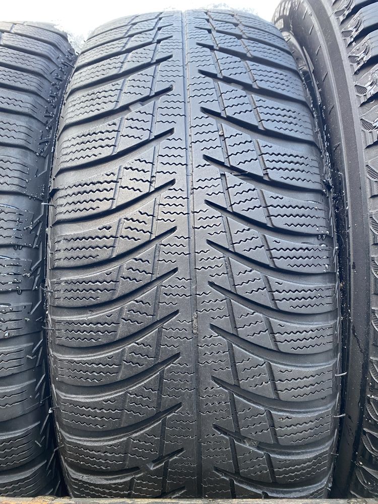 215/65/17 Michelin X-Ice-Bridgestone Blizzak