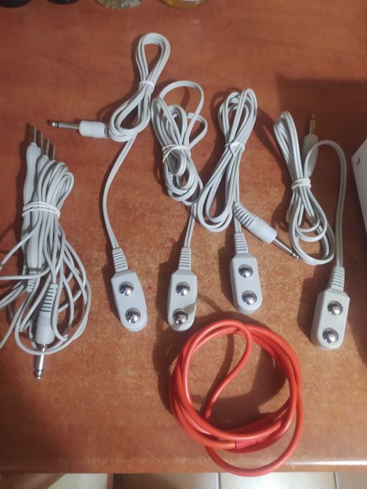 Elektro stymulator do liftingu skóry