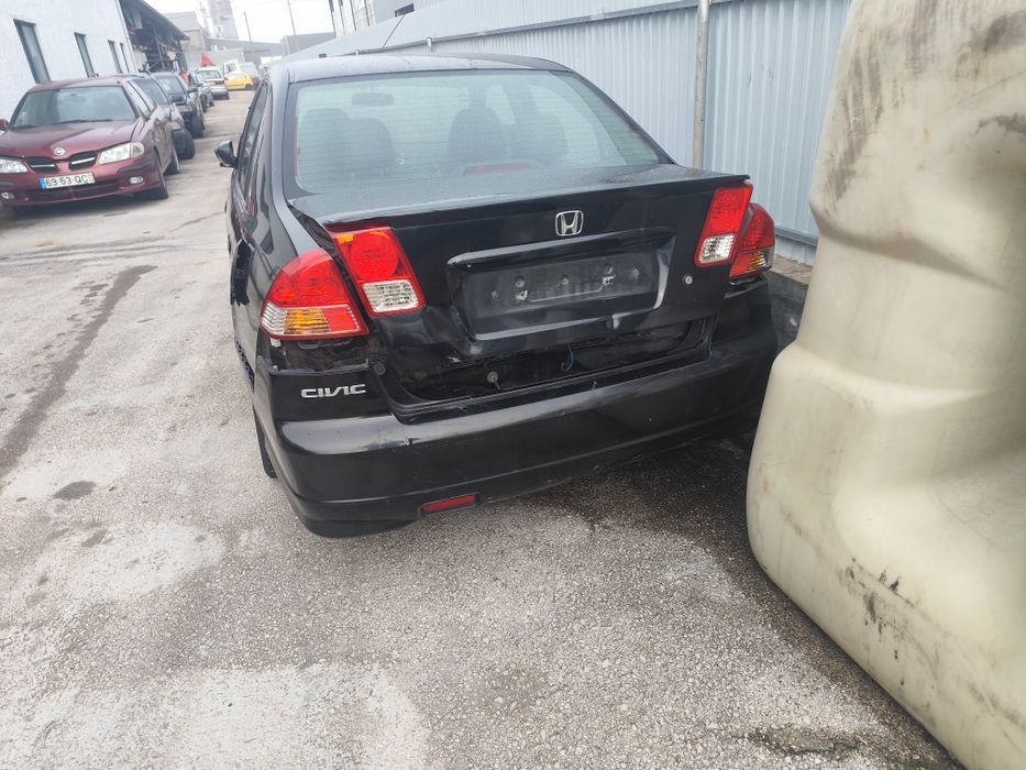 Honda Civic VII Sedan Híbrido (peças)