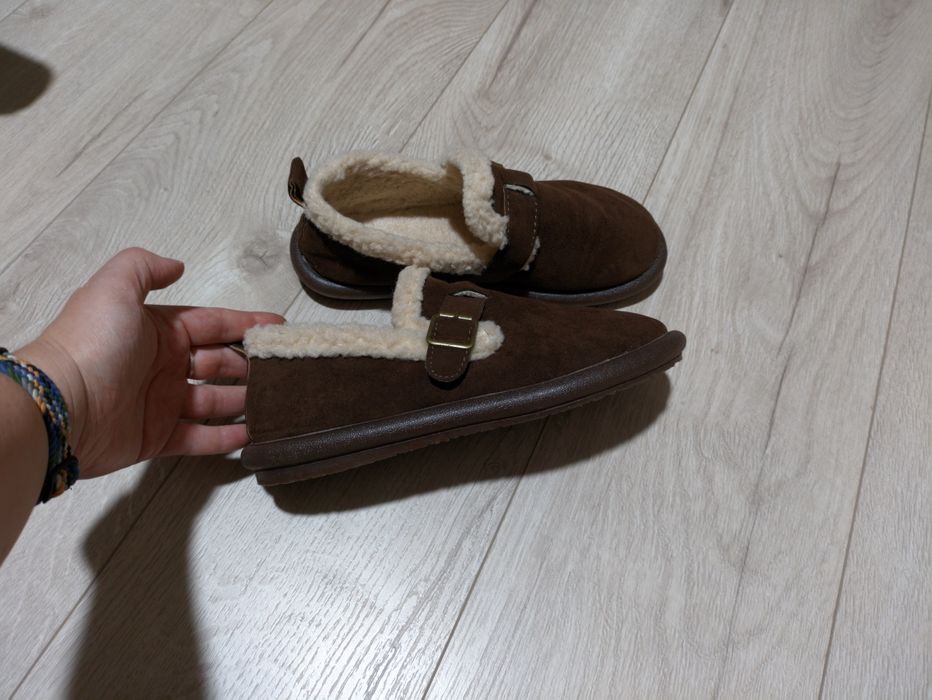 Осіннє взуття, теплі черевики