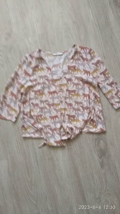 Блузка жіноча з завязкою