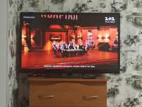 Телевизор Philips. 42 дюйма. В подарунок Т2 тюнер!