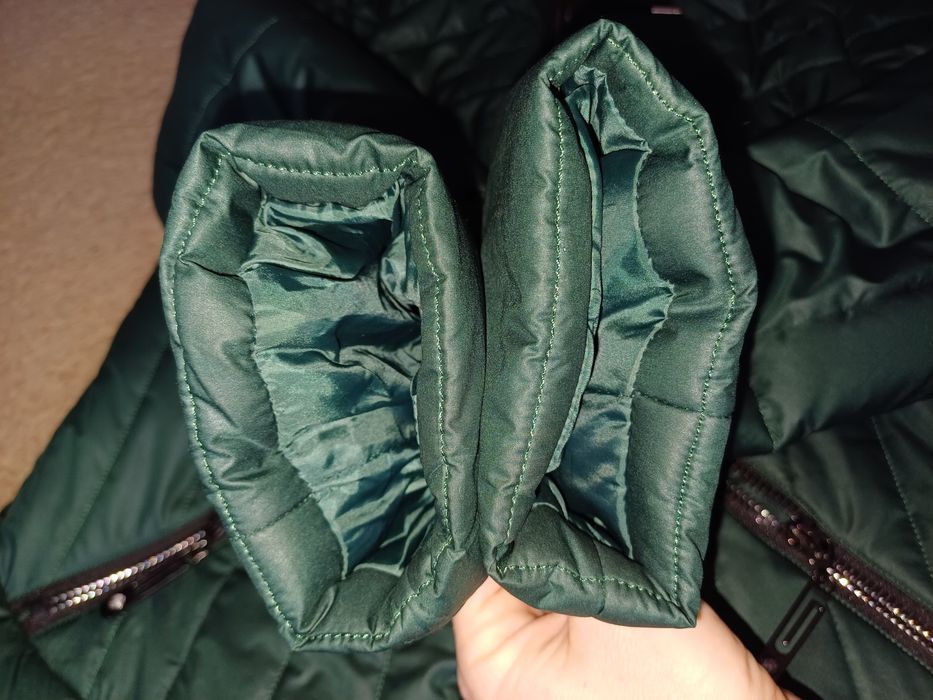 Продам подовжену демі курточку, розмір L