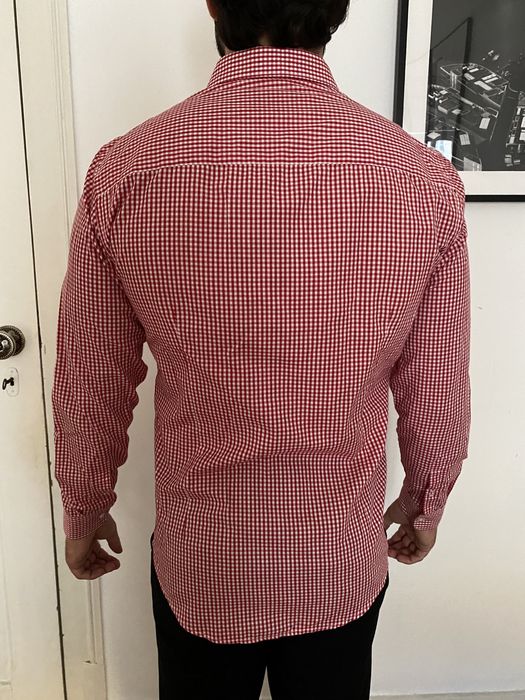 Camisa aos quadrados vermelha