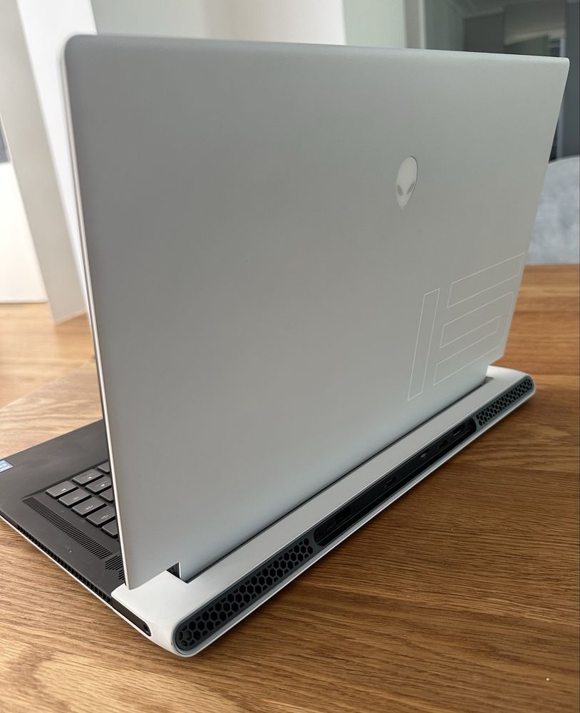 Alienware x15 R2|i7-12700H|RTX 3080Ti16GB|32GB RAM|1TB SSD