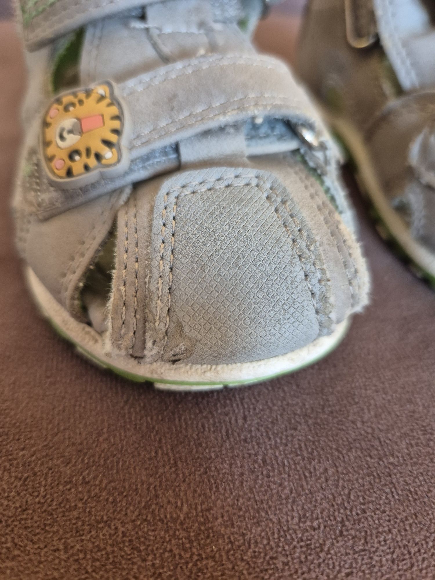 Sandały dziecięce Fisher Price 20 r.