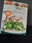 Proste posiłki 5 składników - UCZTA na 5 - 300 przepisów RD R.Lane