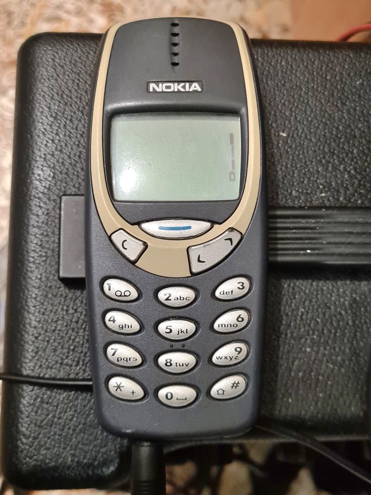 Легендарний Колекційний Кнопочний Телефон Nokia 3310