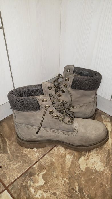 Черевики жіночі зимові Timberland розмір 38,5-39