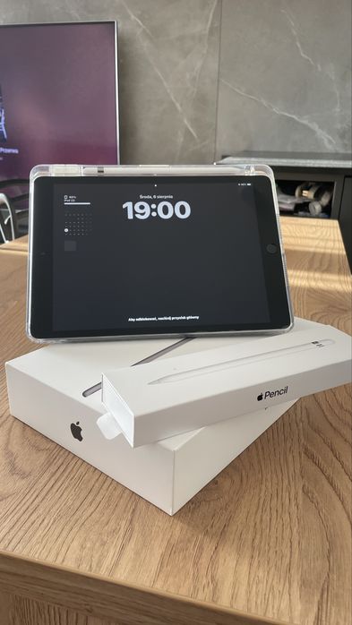 iPad 8 gen 32 GB Wi-Fi + Apple Pencil 1 gen – komplet