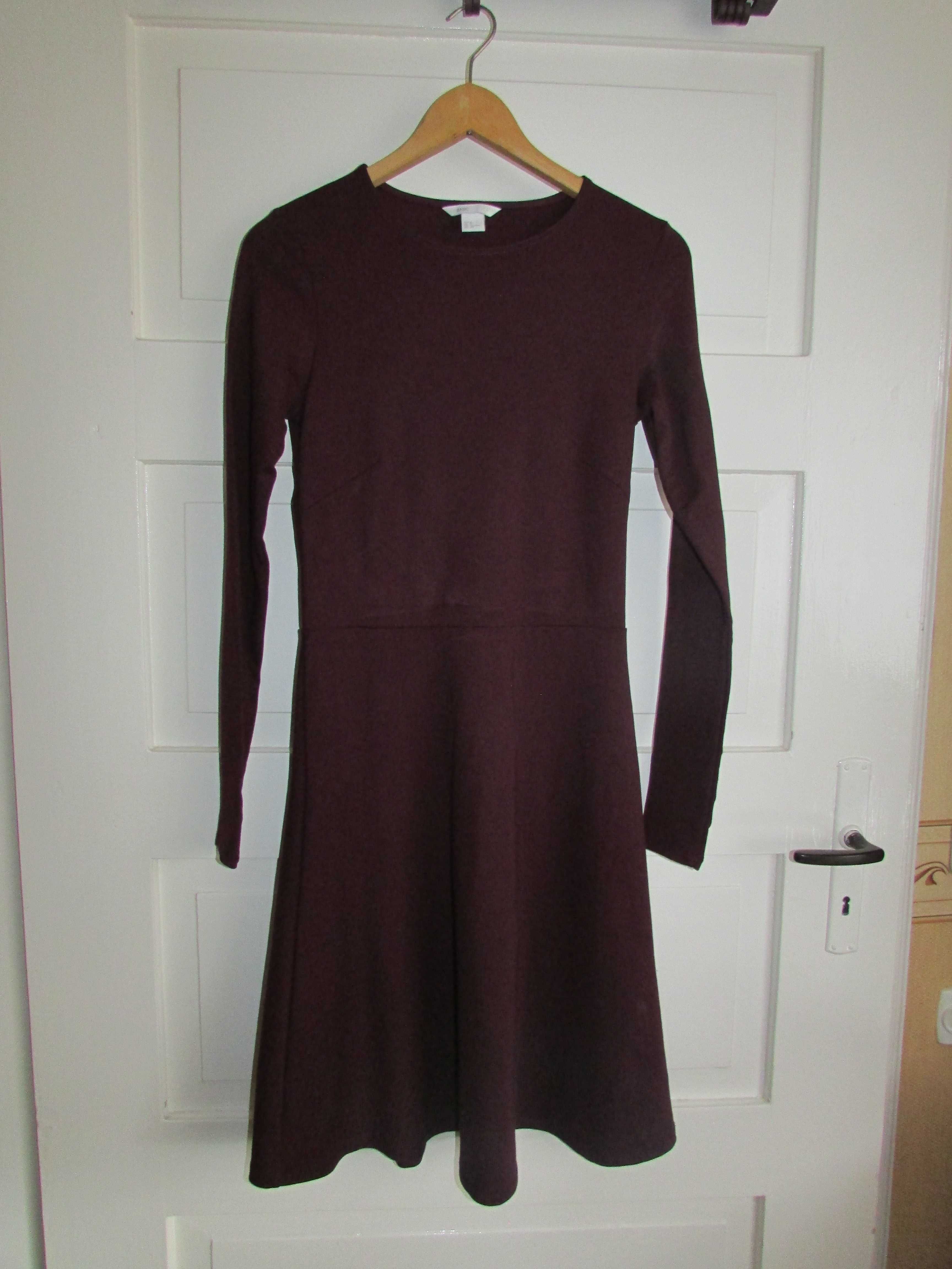 Klasyczna bordowa rozkloszowana sukienka z długim rękawem H&M