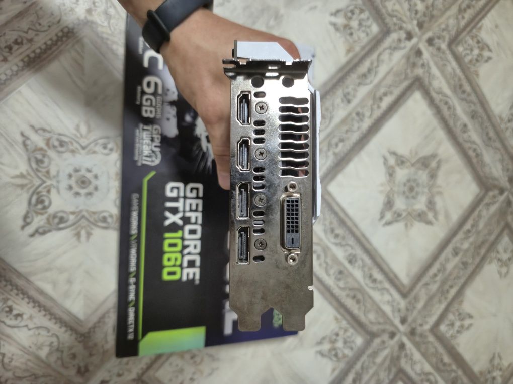 Відеокарта GTX 1060 6GB ASUS DUAL OC — у чудовому стані