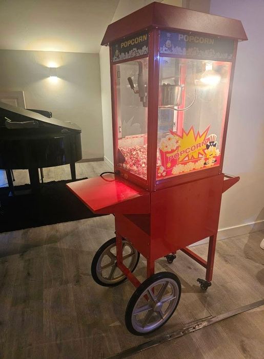 Aluguer de maquina de pipocas e/ou algodão doce