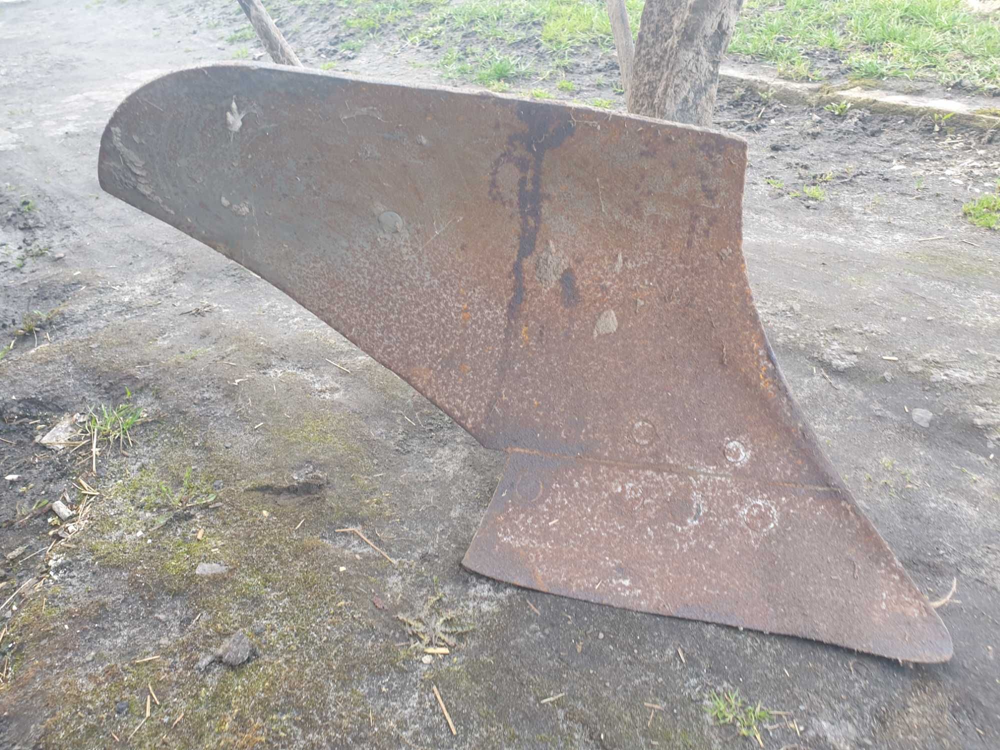 Продам сільскогосподарський плуг