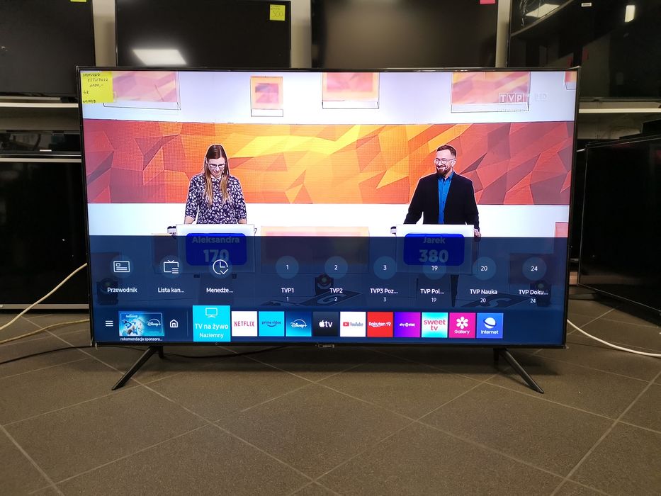 Samsung 55 cali 4K UHD hdr Smart WiFi TizenOS DVB-T2 55TU7022 gw3m