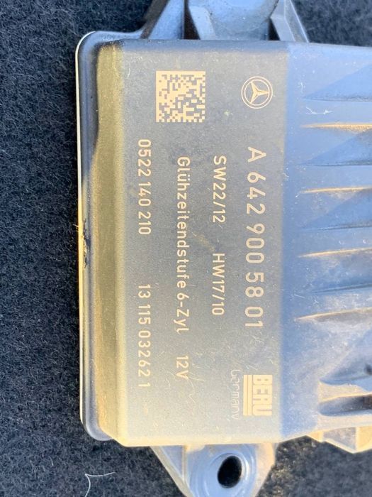 Релле свеч накала 2.2 2.7 3.2 3.0 Мерседес оm646 om647 om648 om651