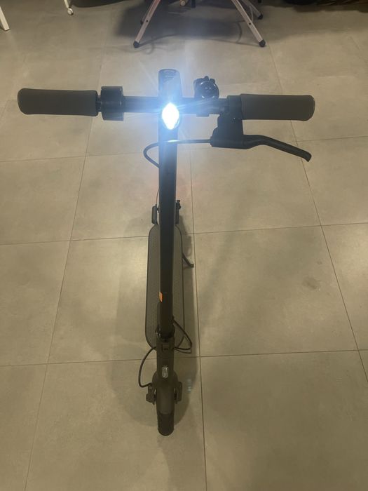 Trotinete Xiaomi MI Essential