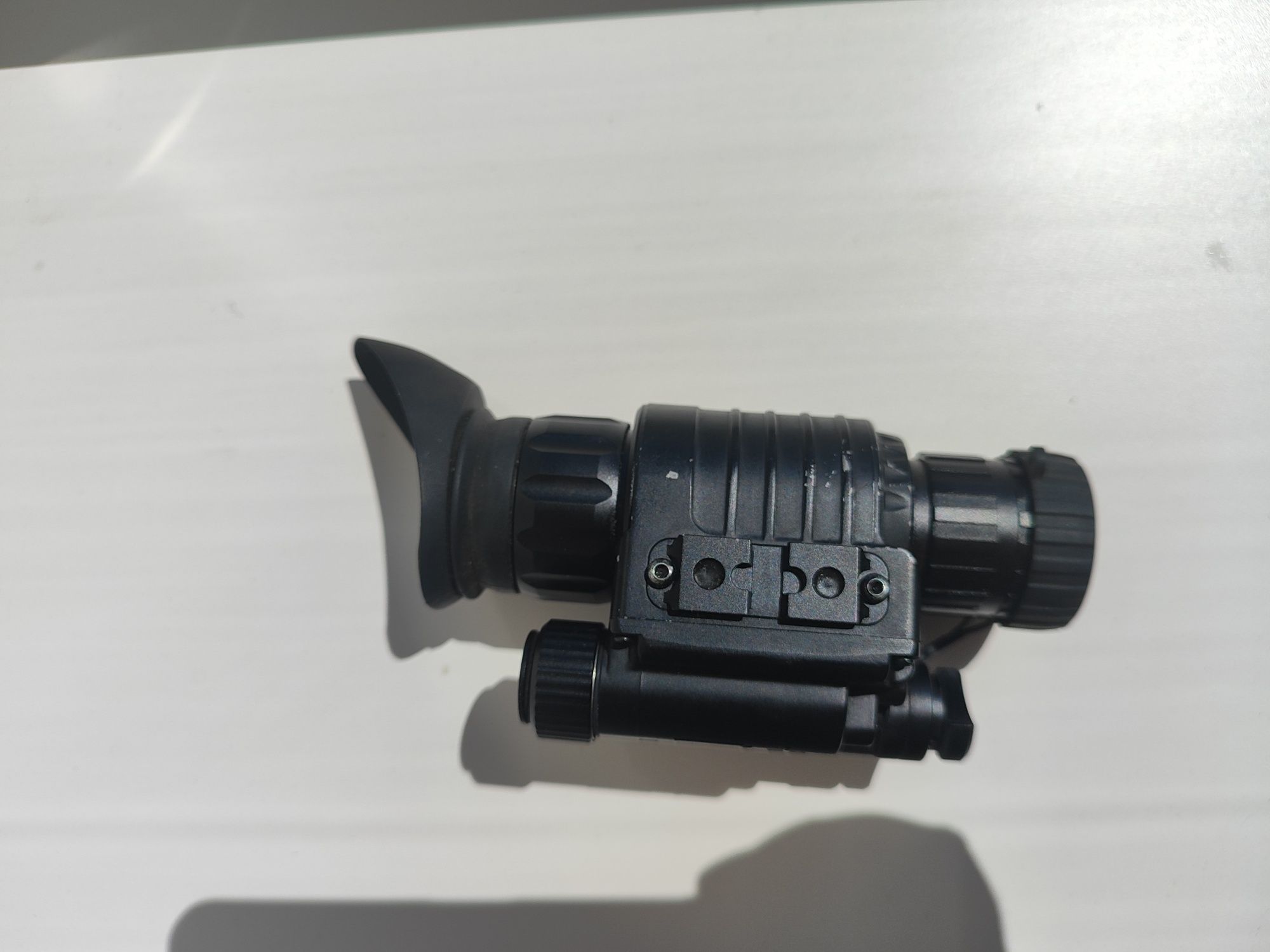 ПНБ (зелений фосфор). PVS 14 gen3, прилад нічного бачення.