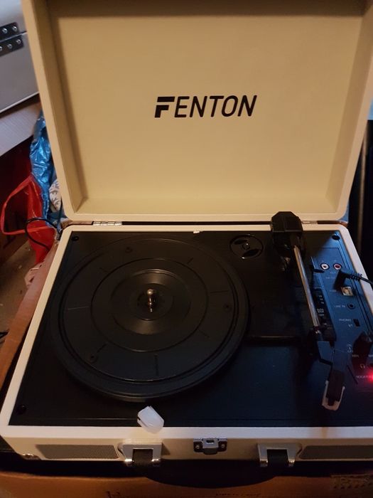 Gramofon walizkowy z bluetooth