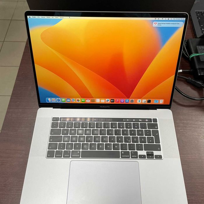 Apple MacBook Pro 16" (A2141) 2019 - I7 9 GEN 32GB , 512 SSD, Klasa A