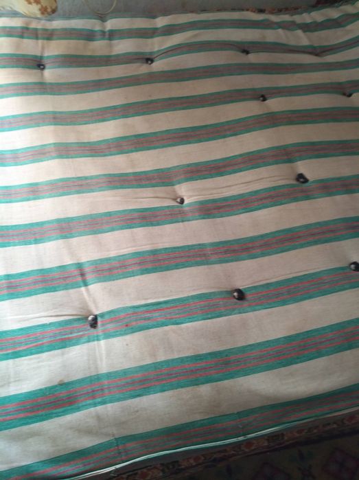 Продам полуторный матрас