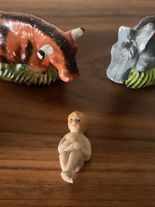 Presépio dos anos 60. Gesso ( 17 + 11 pecas)