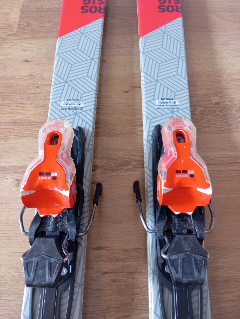Narty twin tip Rossignol sprayer 168