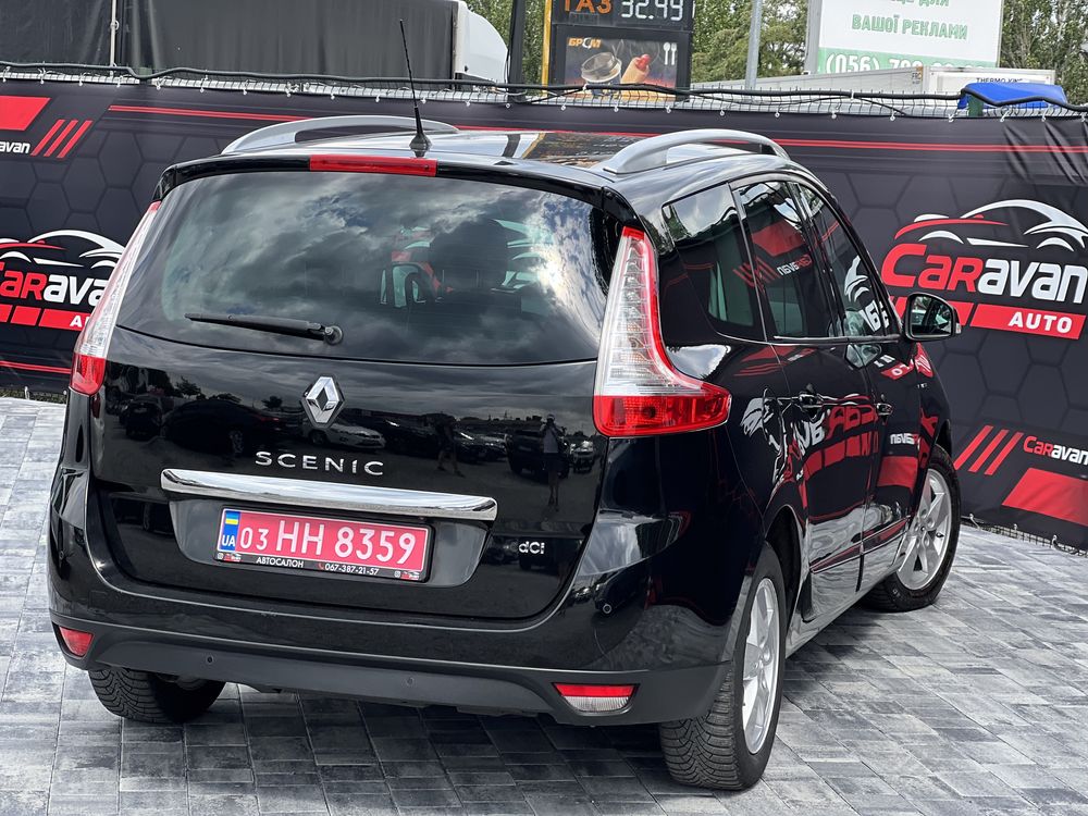 Renault Grand Scenic Bose из Швейцарии