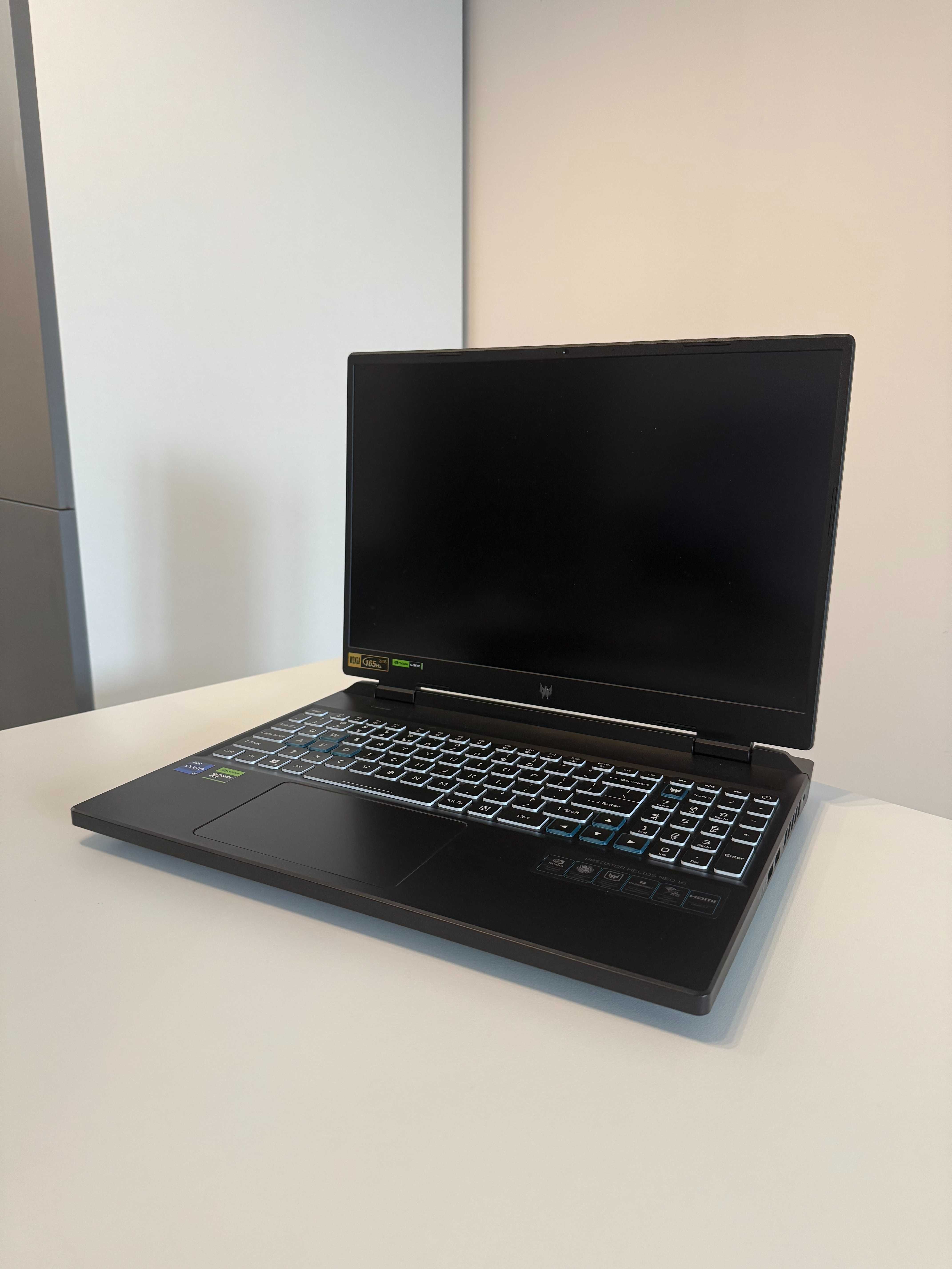 Laptop PREDATOR Helios Neo PHN16-71 16 RTX 4070 Intel Core i9-13900HX