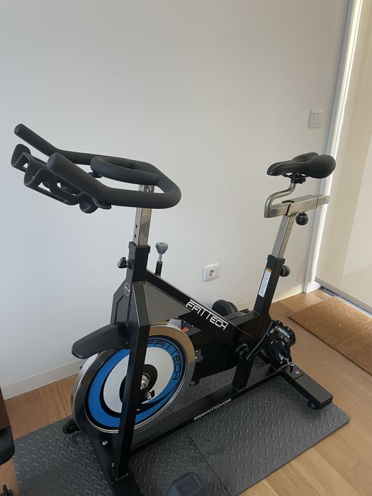 Bicicleta Spinning FFITTECH Platinum - Profissional