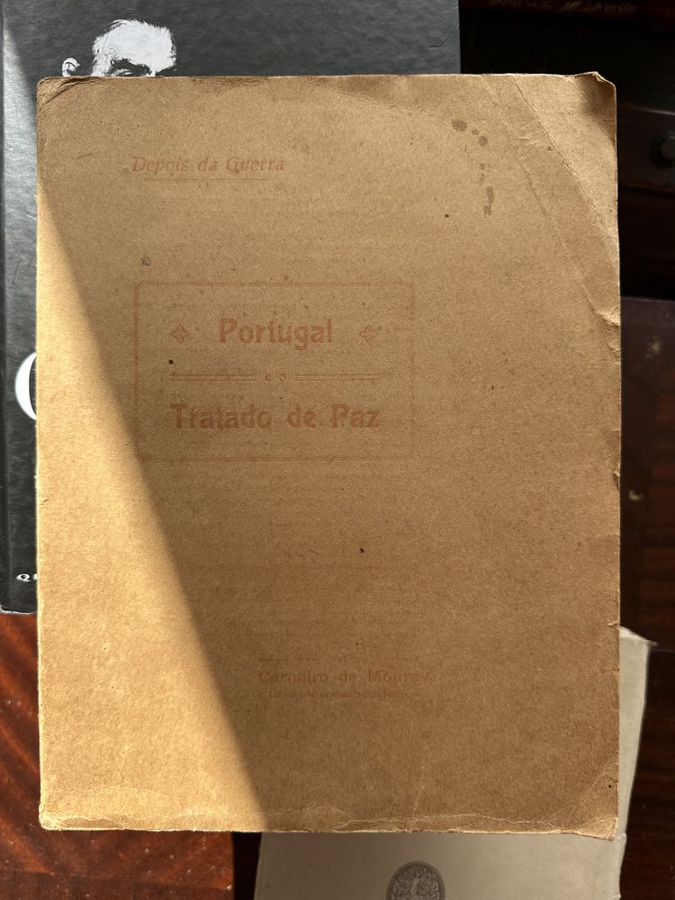 livro raro de Carneiro de Moura - Depois da Guerra - Portugal e o Tratado de Paz.