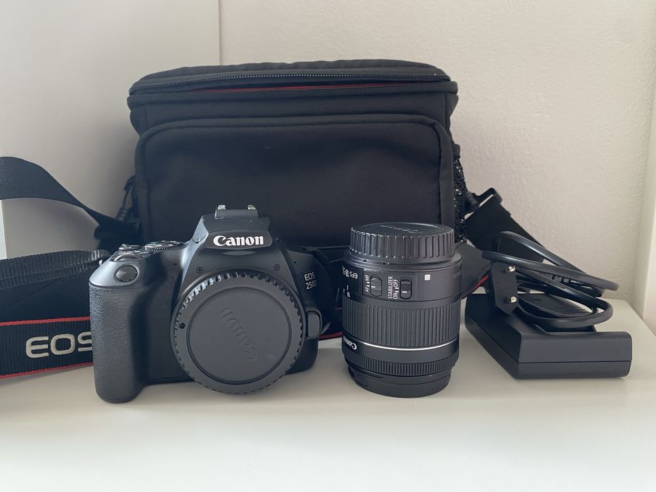 Canon EOS 250D + Lente 18-55mm IS STM | Excelente estado | Pouco uso