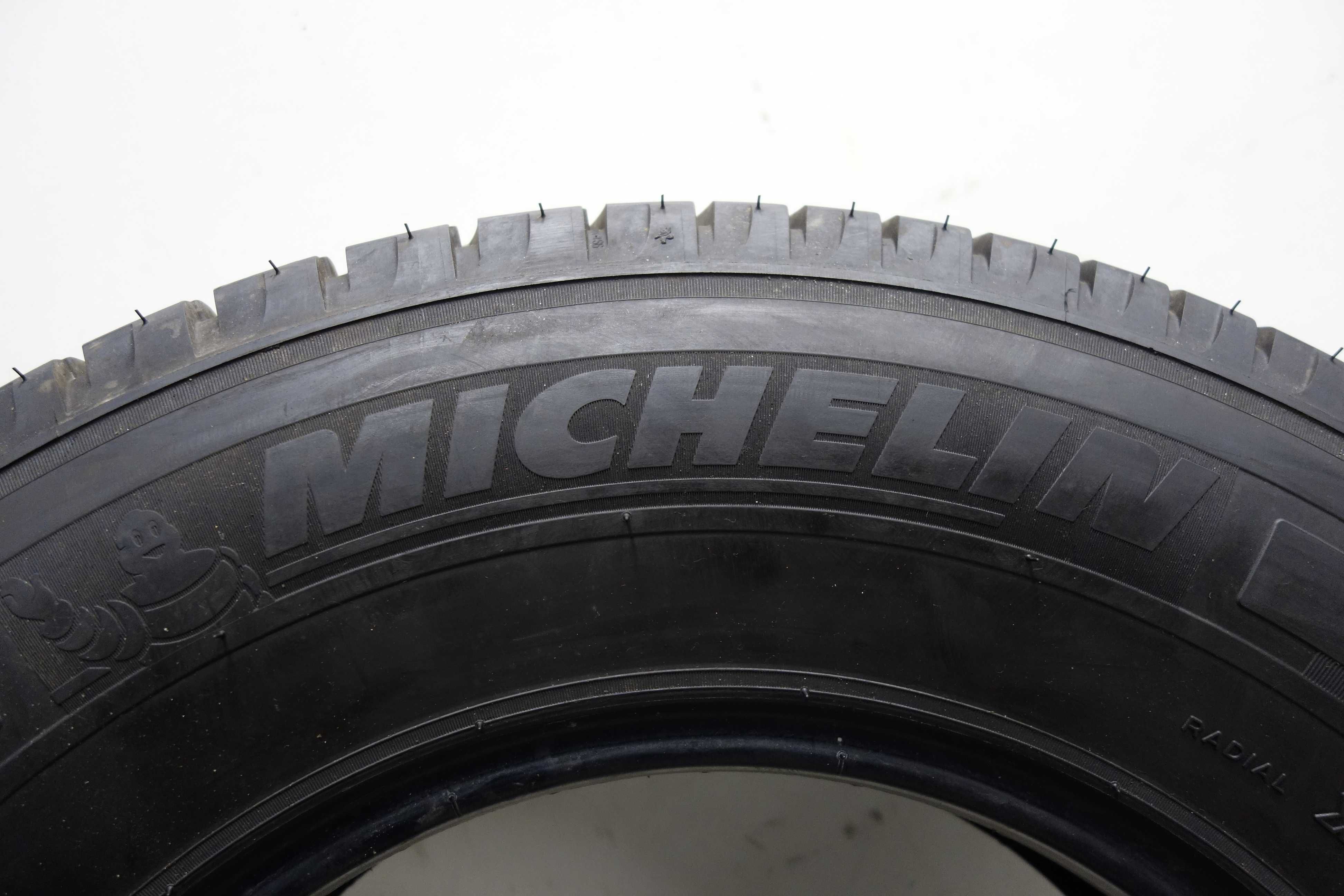 Opony letnie Dostawcze 225/75/16CP - MICHELIN Agilis Camping