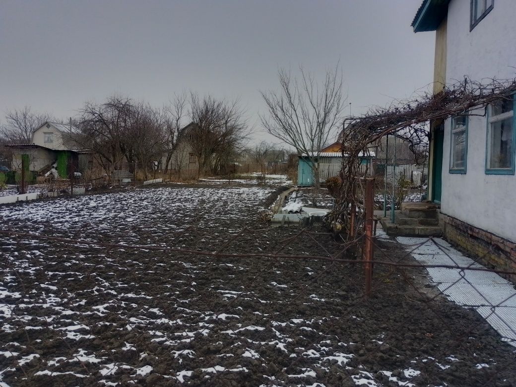 Продається дачний участок