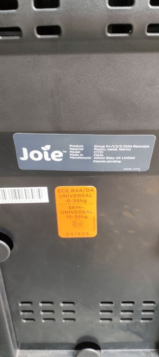 Продам автокрісло Joie Verso