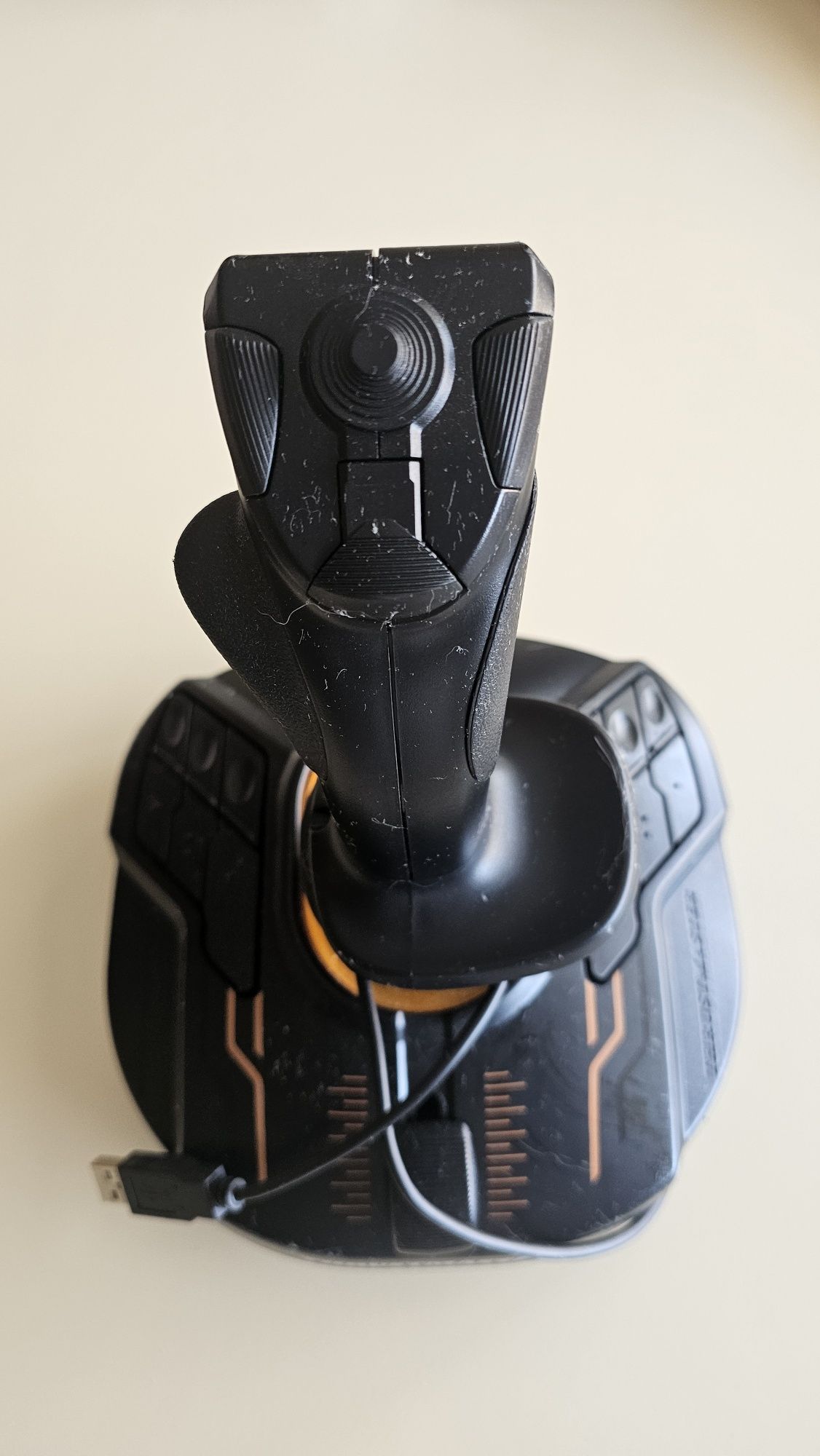Simulador de vôo thrustmaster