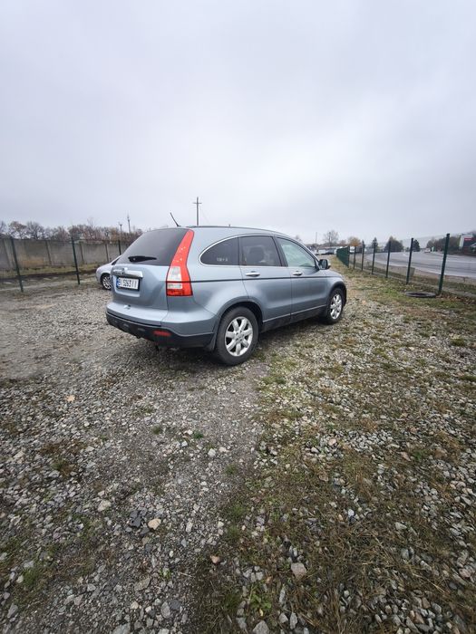 Продам HONDA CR-V тільки розмитнена.