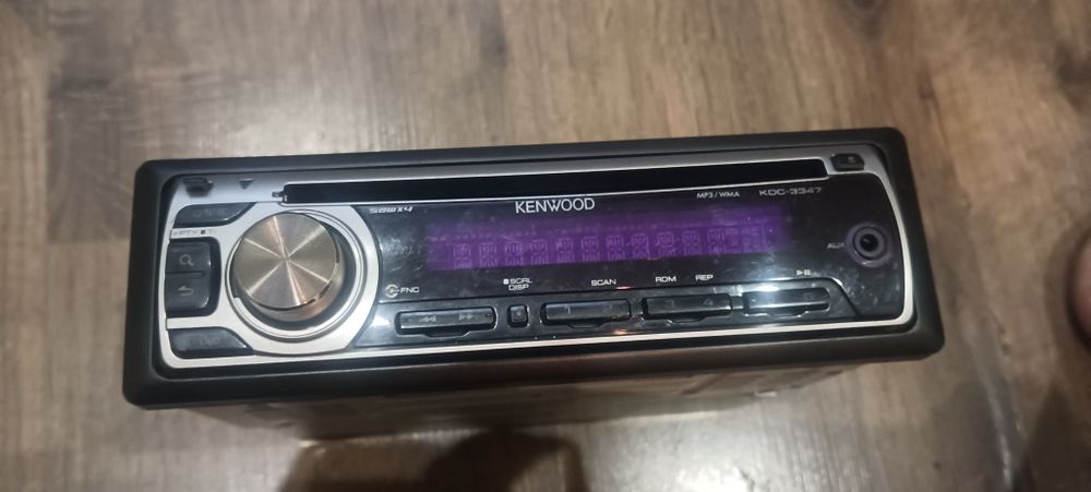 Автомагнітола Kenwood KDC-3347
