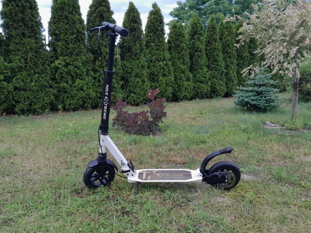 Hulajnoga Nils Extreme HM208T z hamulcem tarczowym