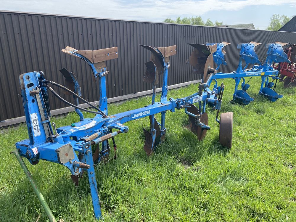 Плуг оборотний Lemken opal 90,090.Rabe Specht