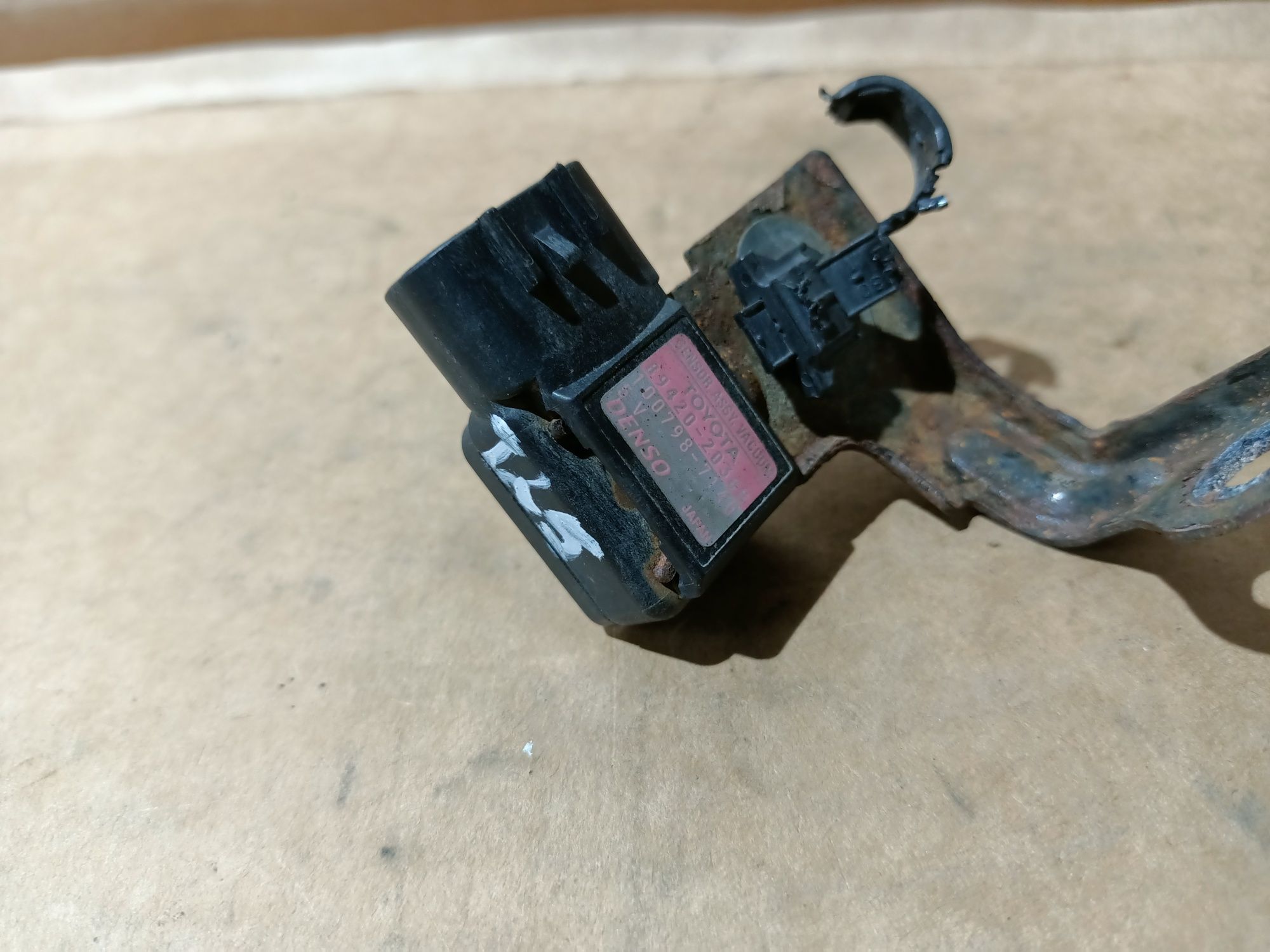 Czujnik ciśnienia sensor map Toyota Avensis T25 1.8 2.0 VVT-i