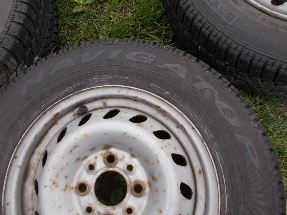 koła SEICENTO felgi opony NAVIGATOR 165/70 r13 FRIGO 2