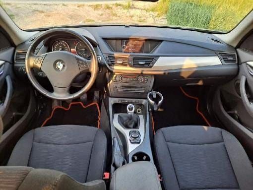 Samochód osobowy BMW X1